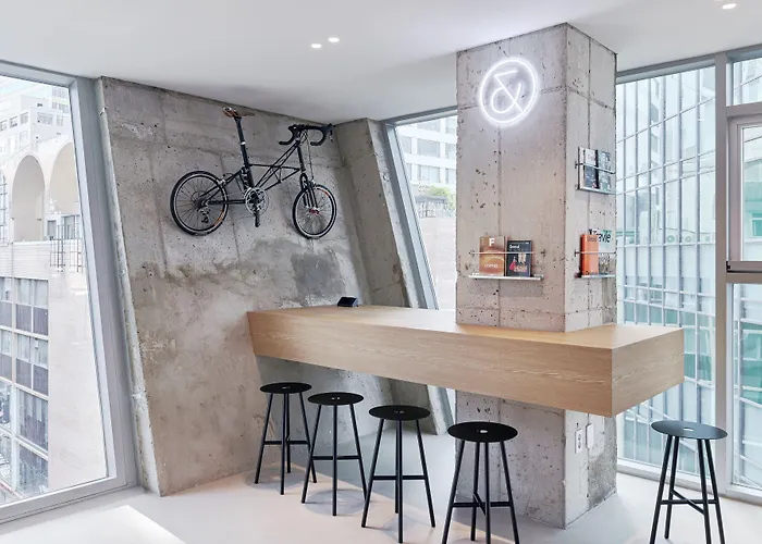 Drip&drop Myeongdong 膠囊旅館 3*